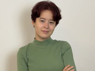 girl chatroom LanKudron