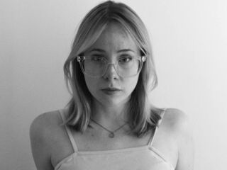 camgirl webcam LanaAmster