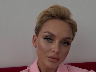 camgirl chatroom LanaDeFill