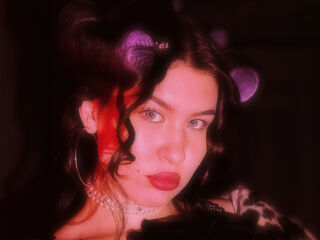 cam chat room LarondaSuitt