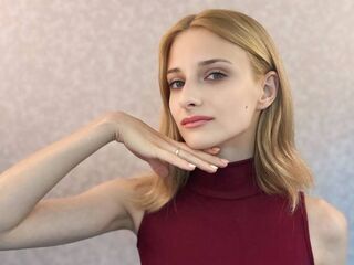 adult cam sex LaurettaBranford