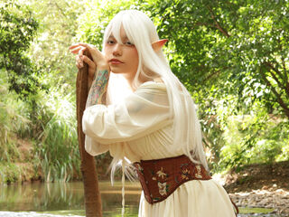 naked camgirl masturbating LeeZoldyck