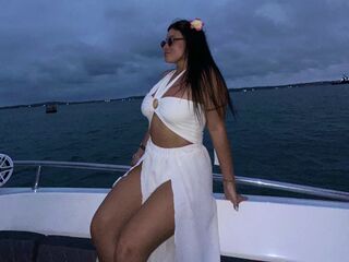 cam LeilaCole