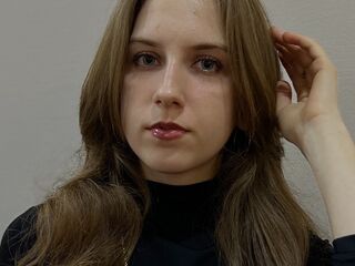 camwhore spreading pussy LeomaAzimi