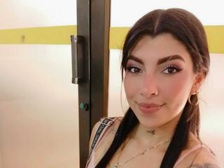 girl sex chat LesslyKity