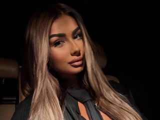 camgirl video chat room LeylaBunny