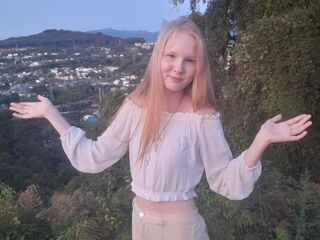 shaved pussy web cam LiandraNelson