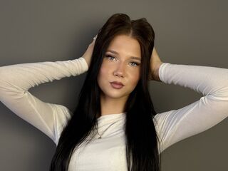 hot strip tease webcam LidiaBranscome