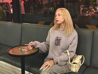 adult cam show LilaKeehan