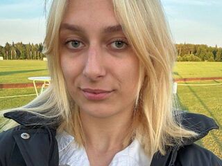 girl webcam show LindaLeem