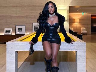 adult cam show LolaMoony
