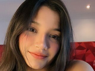beautiful webcam girl LuciaVegas
