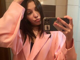 sexwebcam picture LucileVerlin
