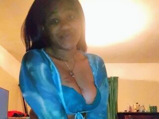 hot cam whore LushLucii