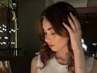 hot cam girl masturbating with vibrator LuxeLina