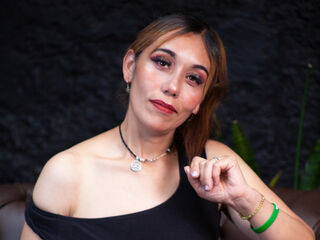 webcamgirl live sex MadeleineSartori