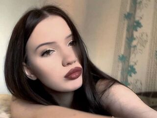 chatwhore MadelineMendes