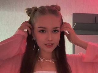 naughty camwhore MadisonLehar