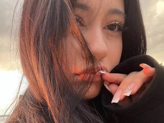 hot cam girl masturbating with dildo MaiPreato