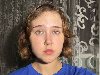 cam slut chat room MariaSavastru