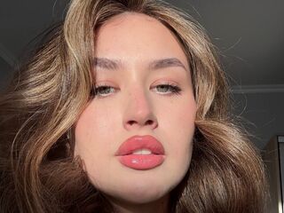 nude webcam girl photo MarielleDefalco