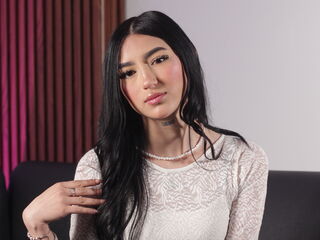 camwhore masturbating with dildo MiaFerreira