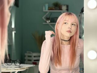 naked webcamgirl MichelGronowski