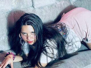 naked camgirl masturbating MiliSmit