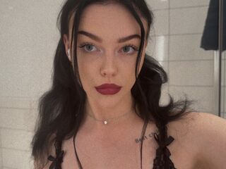 naughty camgirl fingering pussy MiraNoa