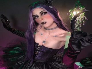 camslut fingering pussy Missameliacblack