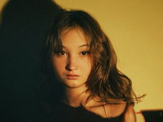 cam girl fingering MonaArrowsmith
