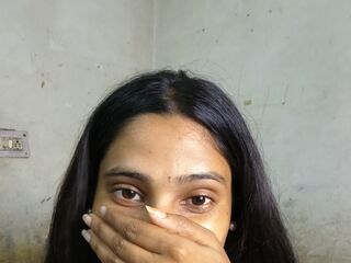 spy webcam MuskaanSingh