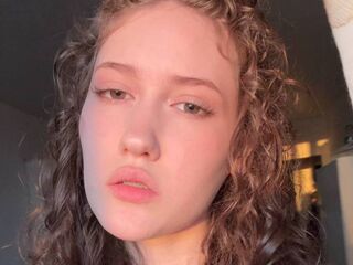 naked webcamgirl video MyrnaCarozza