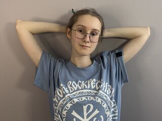fingering girl webcam  NadineHord