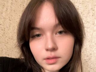 live chatroom NarcisaBlakney
