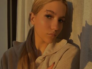 adult live cam NicoleOrtiz