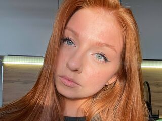 cam girl masturbating NicoleTatako