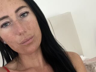 girl topless OliviaaRosee