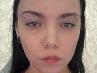 kinky video chat performer RoniRopes