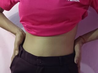 nude camgirl picture RoshniMishra