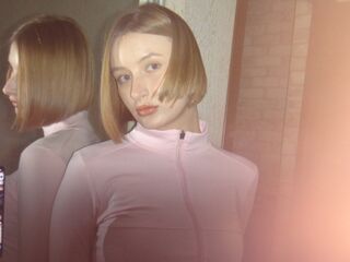 nude web cam RosinaHeverley