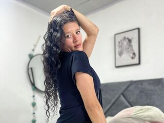 hot cam girl masturbating SereneBaqu