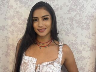 camwhore shaved pussy SteicyHille
