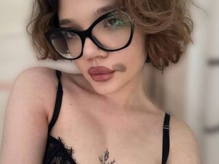 camgirl playing with dildo StephanieBrook