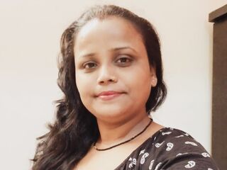 cam slut picture TanyaSharma