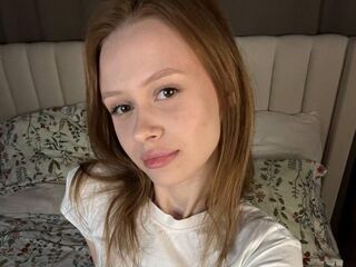 cam slut TaraGnagey