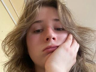 camslut webcam video TessTelles