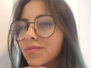 free nude webcam ThiaraSanchez