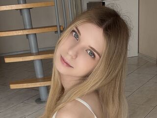 hot cam whore ThoraBeskom
