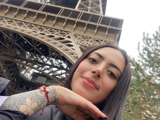 free camsex TifaJinx